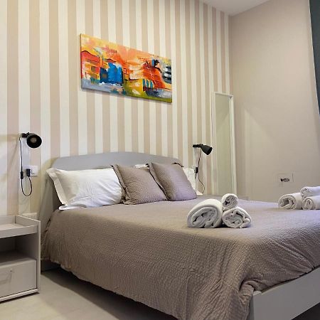 2Naples Room&Breakfast - Maison Extérieur photo