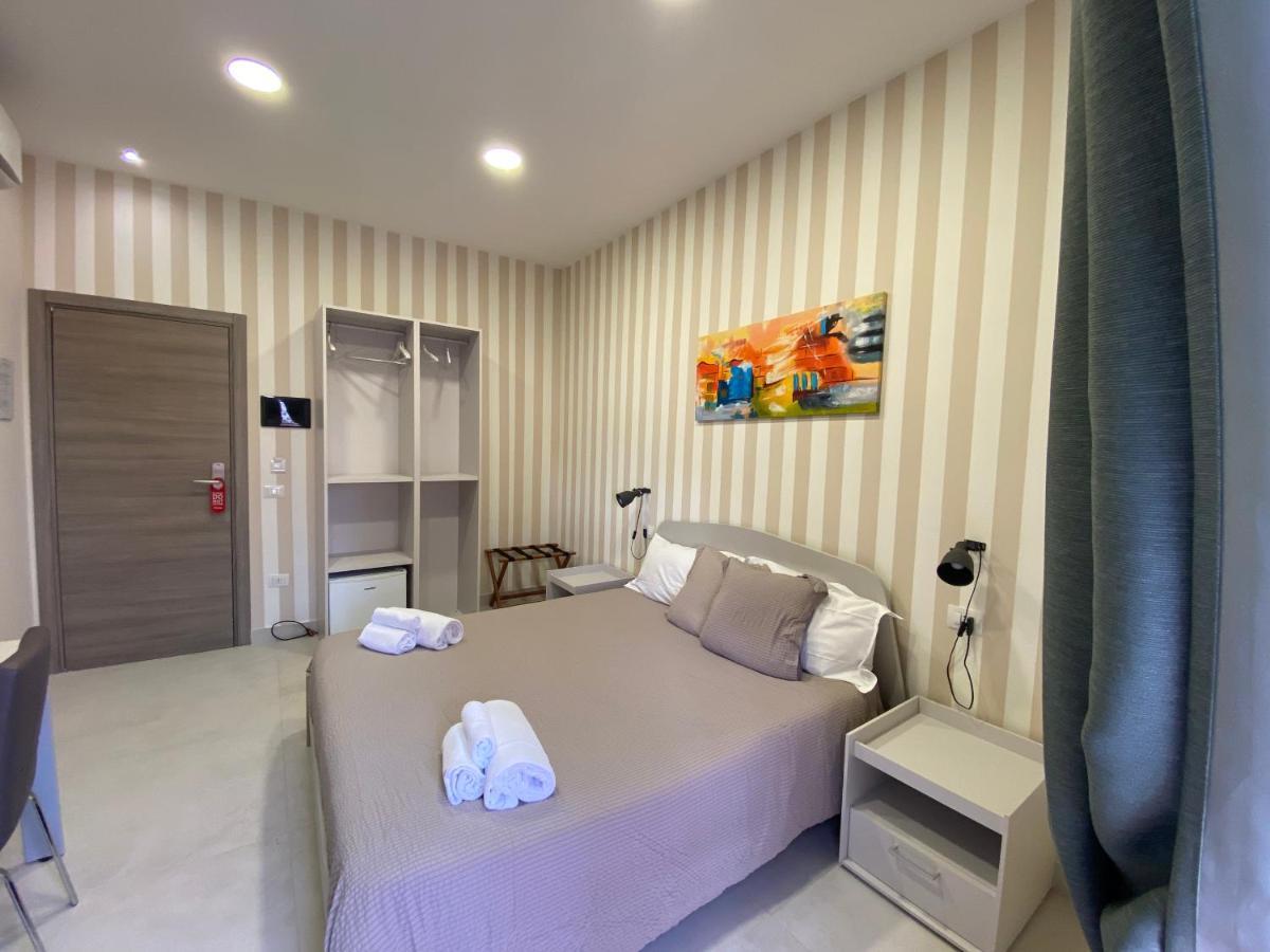 2Naples Room&Breakfast - Maison Extérieur photo